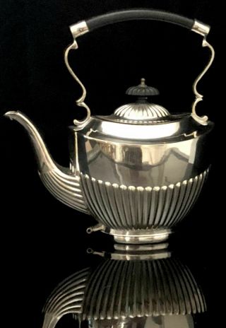 Isf Sheffield English Silver Plate Queen Anne Style Fluted Sides Coffee/tea Pot