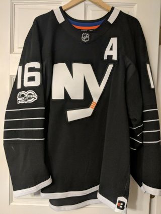 Andrew Ladd Game Game Worn York Islanders Jersey Photomatched Nhl