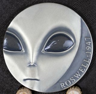 70th Ann Of Roswell Incident Ufo Antique Finish Silver Coin 3000fr Cameroon 2017