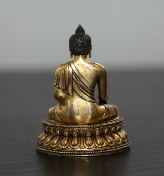 Antique Chinese Tibetan bronze gilt bronze buddha,  reign mark,  Qing Dynasty RARE 3