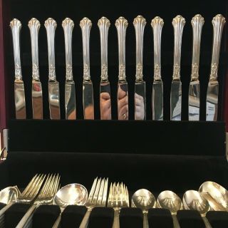 Vintage Sterling Silver Flatware Service for 12,  pattern Silver Plumes by Towle 2