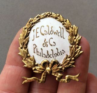 Vintage J.  E.  Caldwell & Co Philadelphia Gold Tone Wreath Brooch Pin