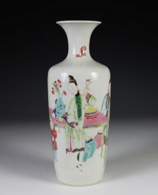 Antique Chinese Famille Rose Vase With Figures - 18th Century