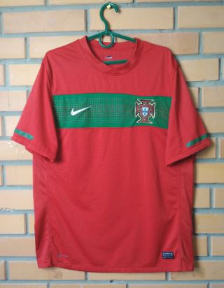 Portugal Home Football Shirt 2010 - 2012 Size M Jersey Soccer Nike