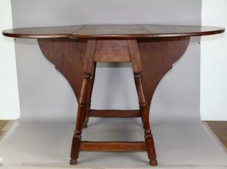 RARE WILLIAM & MARY 18TH C CT BUTTERFLY TABLE WITH TOP STRETCHER BASE 3