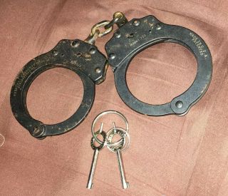 Vintage Police Peerless Handcuffs Model 700 W/2 Keys
