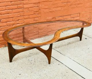 Mid - Century Modern Pearsall Style Kidney Coffee Table By Lane Vintage
