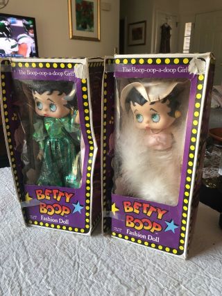 Vintage (2) Betty Boop Fashion Dolls 1986