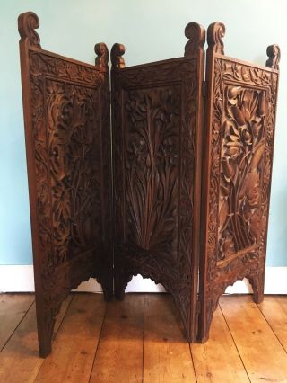 Antique Anglo Indian Burmese Hand Carved Wooden Folding Fire Screen 19th Century