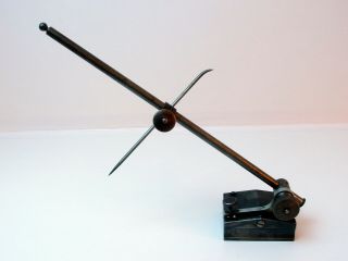 Vintage Moore And Wright No:405 Engineers Surface/height Gauge With Scribe Vgc