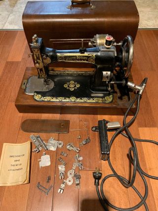 Antique White Rotary Sewing Machine 1917’s