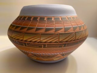 Vintage Native American Navajo Pottery Pot Signed By Navajo R.  W.