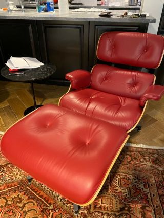 Authentic Herman Miller Eames Lounge Chair/ottoman,  Walnut,  Vicenza Red Leather