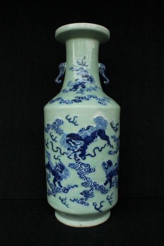 Huge 19th Century Chinese Export Vase With Foo Dogs