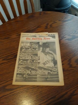 August 8,  1964 - The Sporting News - Ron Hunt Of The York Mets