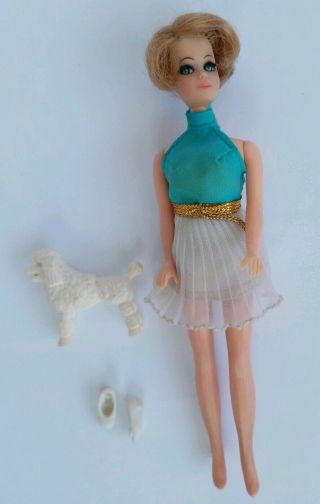 Vintage Topper Dawn Doll Jessica Poodle 11c H34