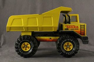 Vintage Construction Toy Metal Tonka Yellow Dump Truck Turbo Diesel Xmb - 975