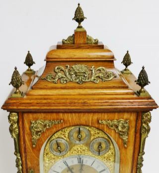 Rare Antique Oak & Ormolu Triple Fusee Musical 8 Bell Directors Bracket Clock 2