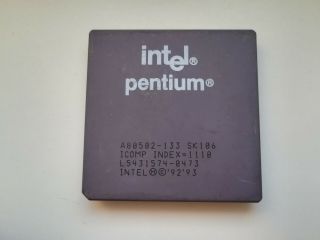Intel Pentium 133,  A80502 - 133 Sk106,  Pentium 133,  Vintage Cpu,  Gold
