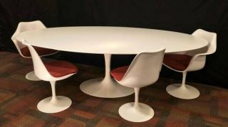 Authentic Knoll Saarinen 96 - Inch Dining Table And Swivel Tulip Chairs