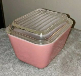 Rare Vintage Pink Pyrex Refrigerator Dish With Lid - 501 - 1.  5 Cup - Small Size