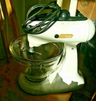 Vintage 40s Hobart Kitchen Aid Model 3b 10 - Speed Mixer With Bowl And Whisk