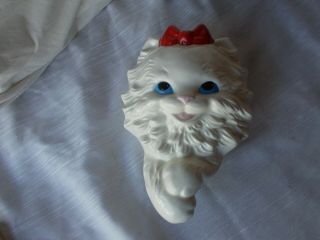 Vintage White Persian ? Kitty Cat Wall Pocket Blue Eyes Red Ribbon Kitten