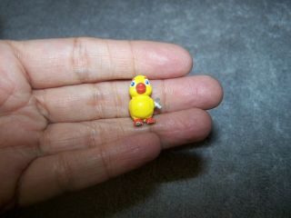 1:12 Dollhouse Miniature Wind - Up Toy Chick Metal