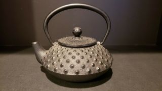 Antique/vintage Japanese Tetsubin Hobnail Cast Iron Tea Pot Marked