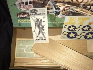Vintage Guillows B - 25 Mitchell Bomber,  WWII,  Balsa Display,  U - Fly Model Kit, 3