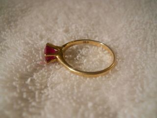 Estate Vintage 14k Yellow Gold Round Red Ruby Ring Size 6 2