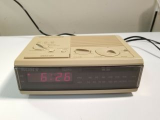 Retro Vintage Sony Dream Machine Icf - C3w Digital Alarm Clock Am/fm Radio