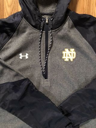 Notre Dame Football Team Issued Under Armour 1/4 Hooded Sweatshirt XL 2