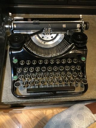 Antique 1935 Underwood Elliot Typewriter