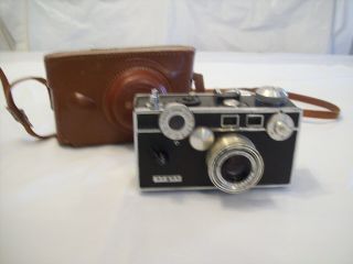Vintage Argus C3 35mm Rangefinder Camera With Case - Vgc