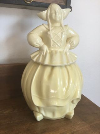 Vtg Mid Century Dutch Girl Cookie Jar Pottery Guild Of America Country Yellow