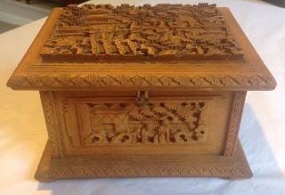 Rare Antique Chinese / Canton Carved Sandalwood Jewellery Box / Casket