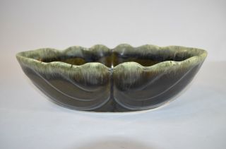 Vintage Mid - Century Hull Pottery Usa Ceramic Green Drip Style Oval Planter