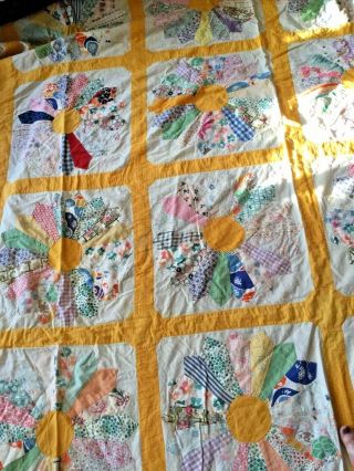 Antique Handmade Quilt Done In The Bright Colors.  And It Is Light Weight