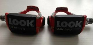 Vintage Look Carbon Clipless Pedals - Red 9/16 " - Bearings Good,  Threads Good