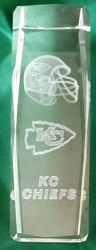 Kansas City Kc Chiefs 3d Laser Etched Football Helmet Glass Paperweight