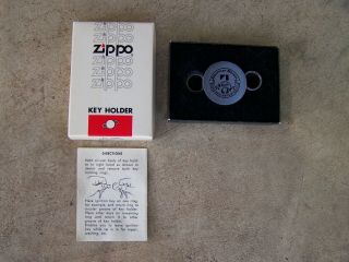 Zippo Amc Keychain - 25th Anniversary 1954 - 1979 / Amx Gremlin Hornet Javelin