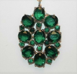 Vintage 40s Emerald Green Glass Rhinestone Pendant Gold Tone 18 " Chain Necklace