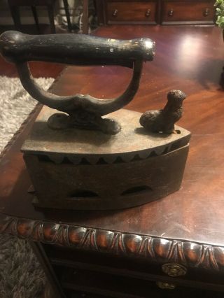 Antique Iron Wood Handle Cast Iron Press Coal Burner For Clothes