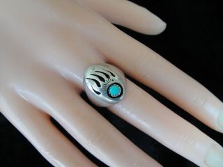 VINTAGE NATIVE AMERICAN NAVAJO STERLING SILVER TURQUOISE BEAR CLAW RING SIZE 8.  5 2