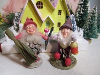Vintage Us Zone Germany Christmas Pine Cone Santa Elf Gnome Pixie Pair (2)