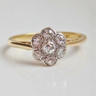 Stunning Antique Edwardian 18ct Gold Diamond Daisy Cluster Ring (0.  25cts) C1910