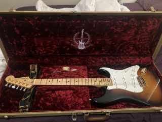 2013 Fender 60th Anniversary American Vintage 1954 Stratocaster Guitar W/ Case