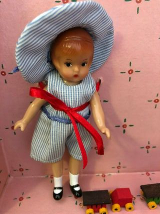 Vintage Effanbee Wee Patsy Dolls in house trunk with clothes and accessories by 3
