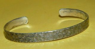 Vtg Native Navajo Old Pawn " 925 " Sterling Silver Hammered Design Cuff Bracelet
